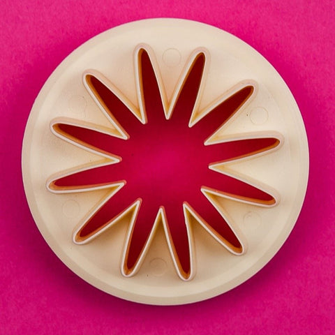 Cupcake Cutter No.1Daisy &Circle - Discontinued