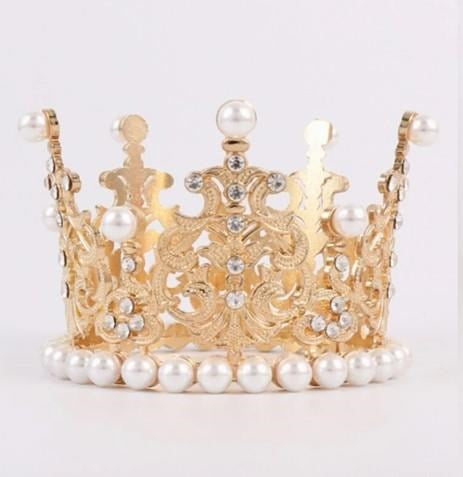 Gold Pearl Crown